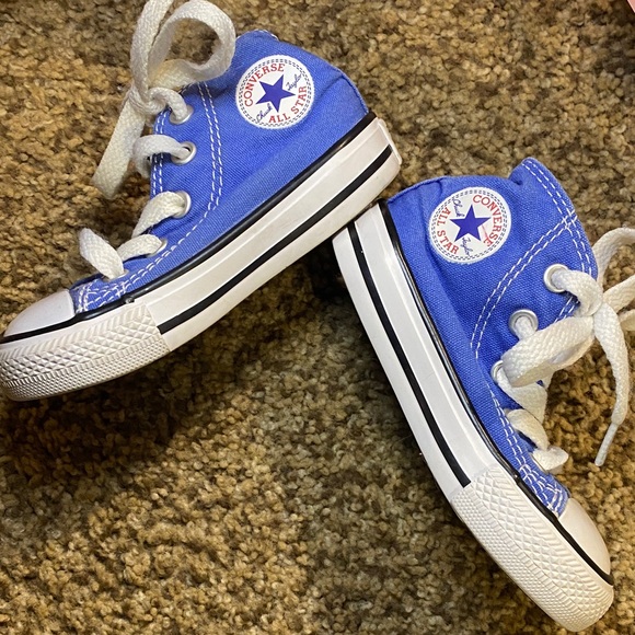 Converse Size 5 Toddlers Bright Blue High-Tops - Picture 1 of 7
